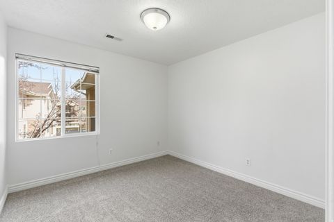 Tiny photo for 1212 W SPENCER RD N #301, Pleasant Grove, UT 84062 (MLS # 2127282)