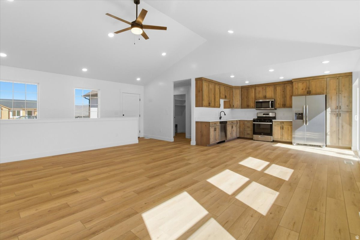 NORTHRIDGE ESTATES SUBD - Residential