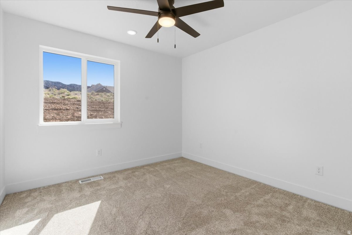 NORTHRIDGE ESTATES SUBD - Residential