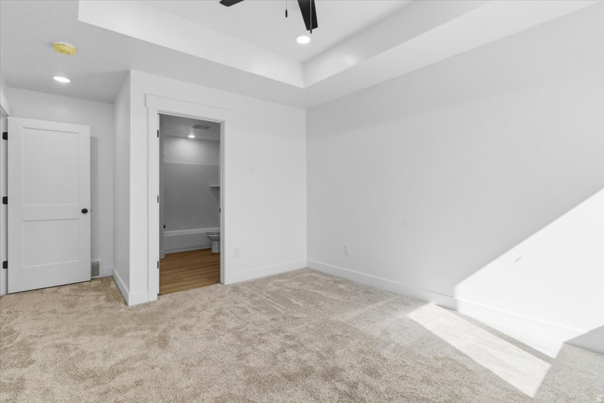 NORTHRIDGE ESTATES SUBD - Residential