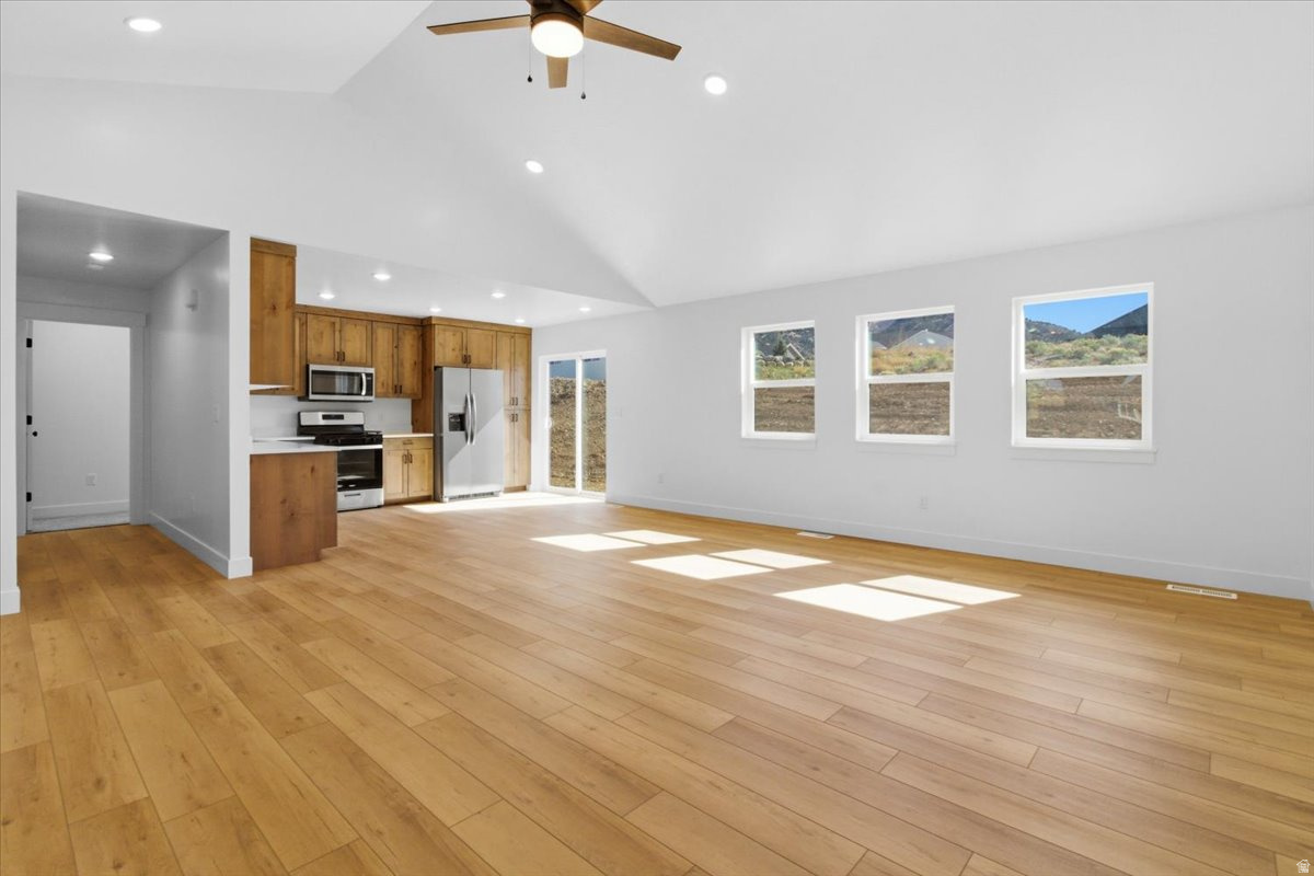 NORTHRIDGE ESTATES SUBD - Residential