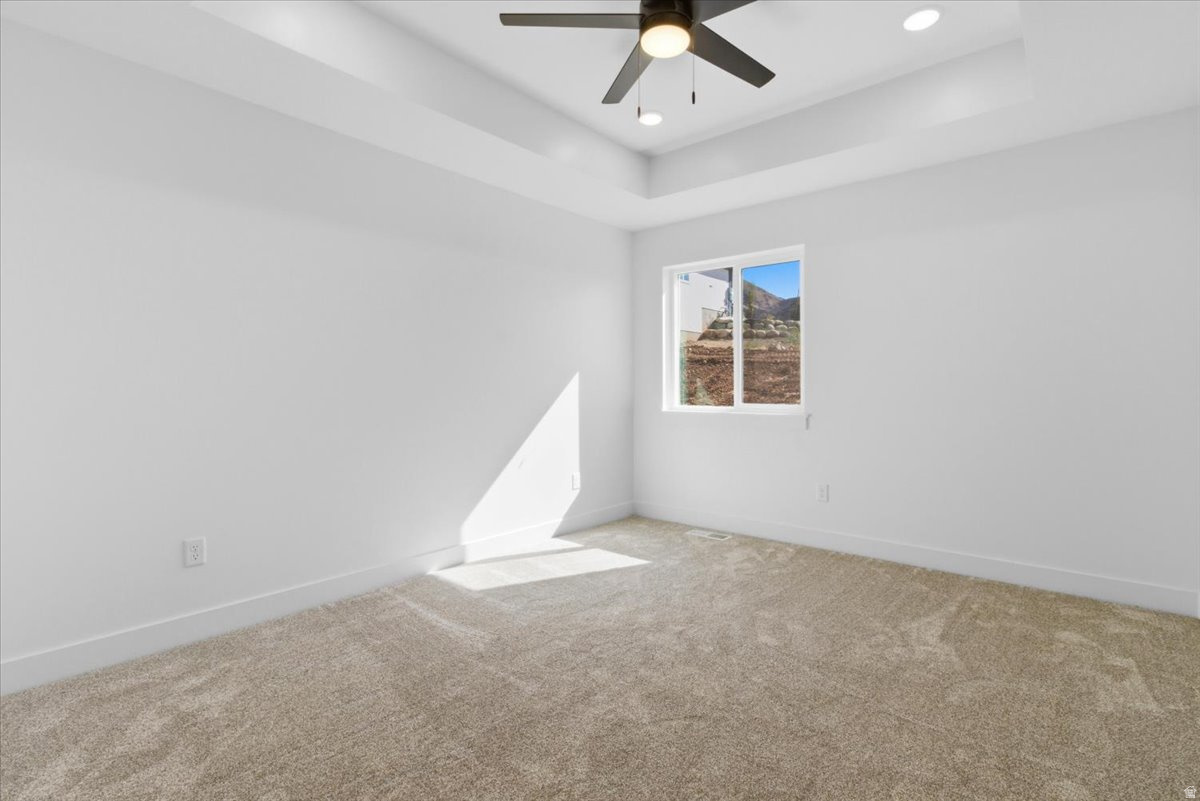 NORTHRIDGE ESTATES SUBD - Residential