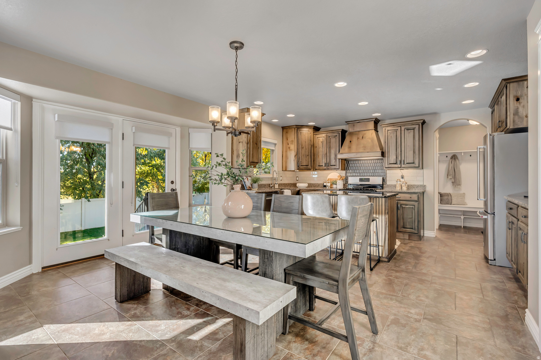 BRIDGEWAY ISLAND SUBDIVISION PHASE 5 - Residential