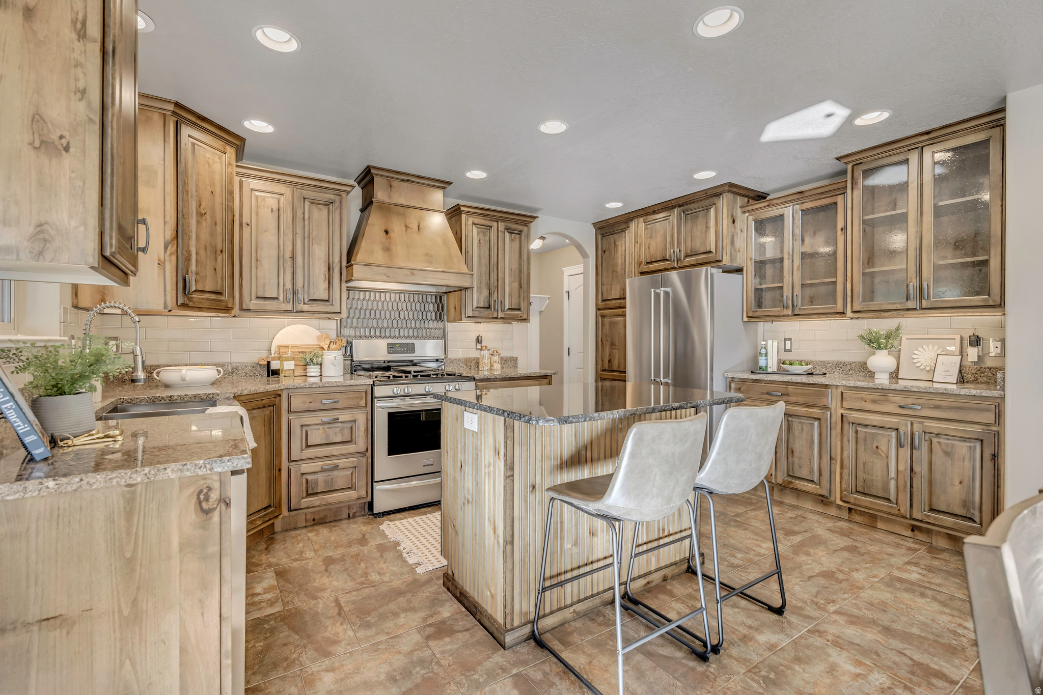 BRIDGEWAY ISLAND SUBDIVISION PHASE 5 - Residential