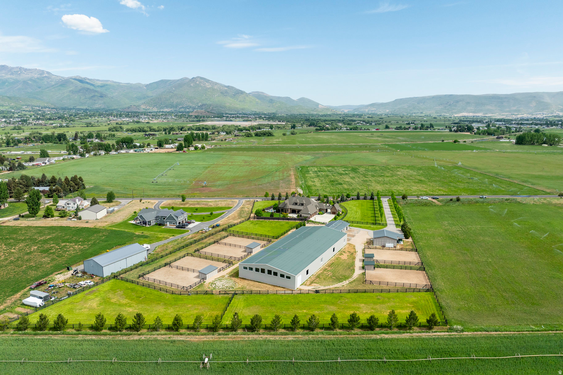 CHARLESTON FARMS SUBDIVISION - Residential