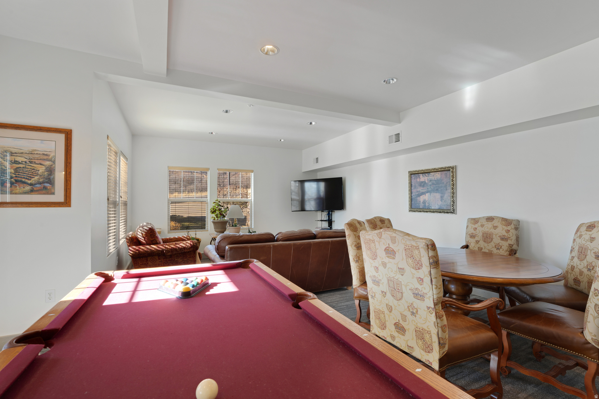 FOX BAY CONDOMINIUMS - Residential