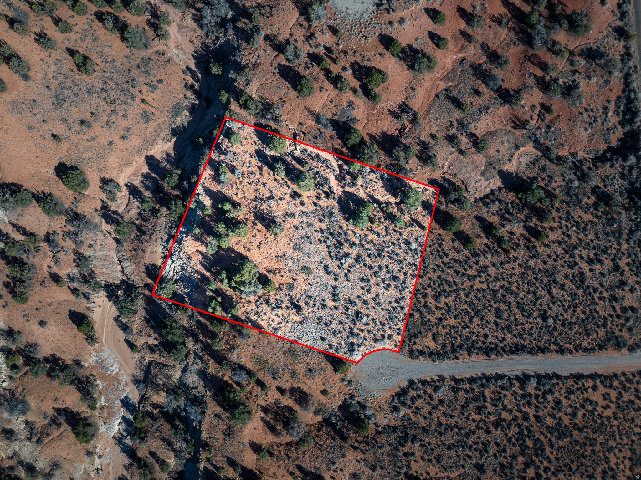 WILSON ARCH RESORT - Land