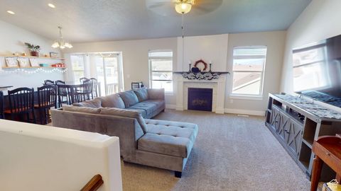 Tiny photo for 3809 E HOLLOW CREST DR, Eagle Mountain, UT 84005 (MLS # 2117605)
