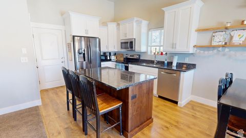 Tiny photo for 3809 E HOLLOW CREST DR, Eagle Mountain, UT 84005 (MLS # 2117605)