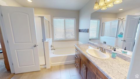 Tiny photo for 3809 E HOLLOW CREST DR, Eagle Mountain, UT 84005 (MLS # 2117605)