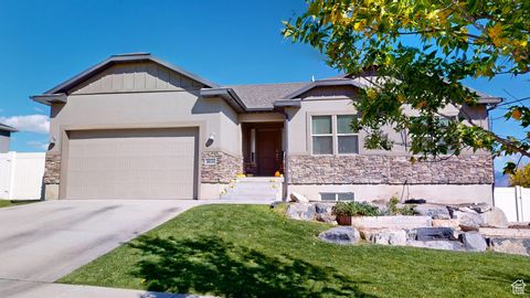 Tiny photo for 3809 E HOLLOW CREST DR, Eagle Mountain, UT 84005 (MLS # 2117605)
