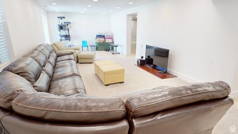 Tiny photo for 3809 E HOLLOW CREST DR, Eagle Mountain, UT 84005 (MLS # 2117605)