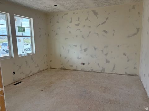 Tiny photo for 1331 N 1850 W, Clinton, UT 84015 (MLS # 2121544)