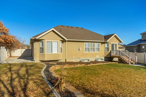 Tiny photo for 5729 W SWIFT CREEK RD, West Jordan, UT 84081 (MLS # 2129609)