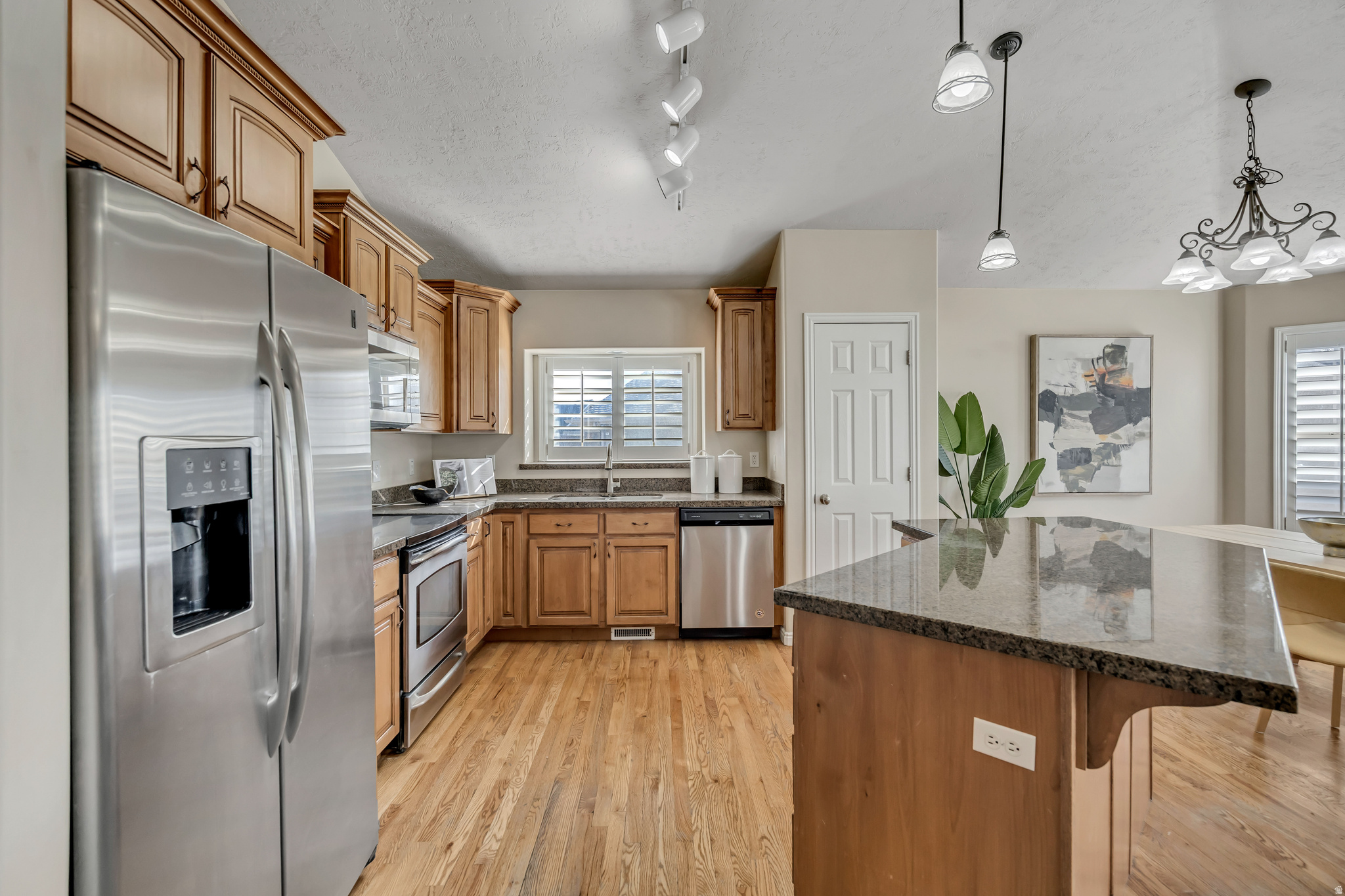 BLOOMFIELD FARMS - Residential