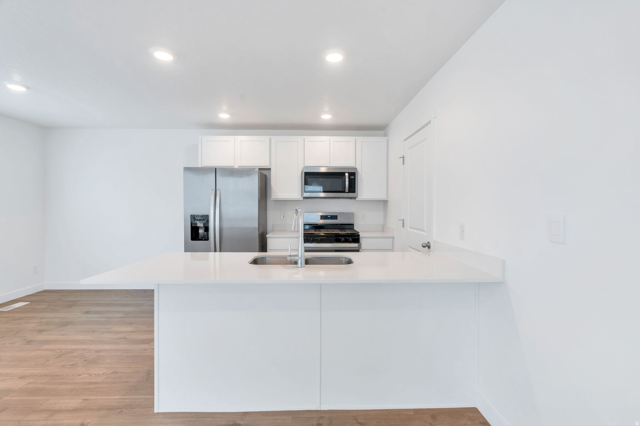 OSPREY TOWNHOMES - Residential