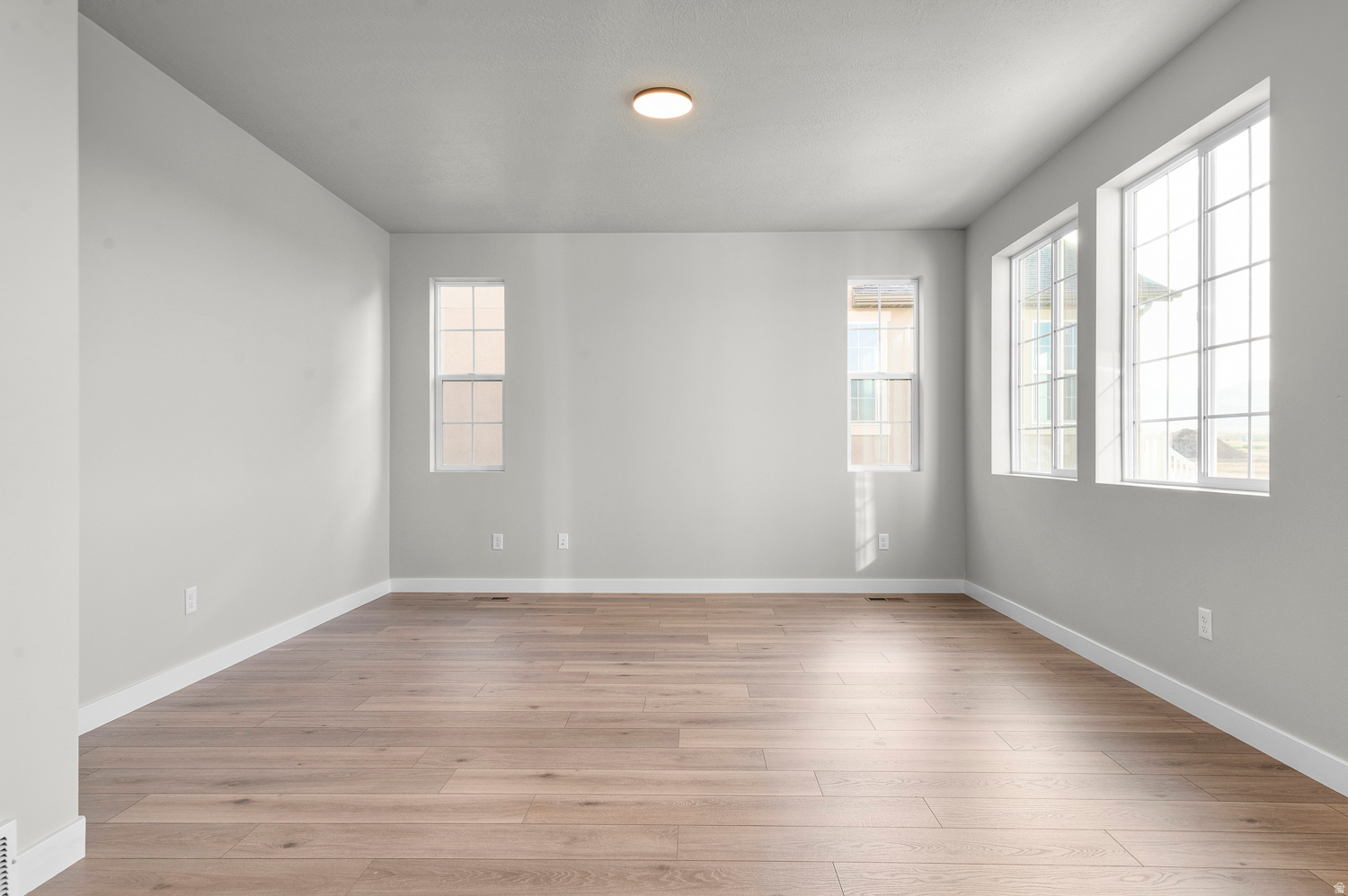 HIDDEN OAKS COTTAGE 757 - Residential