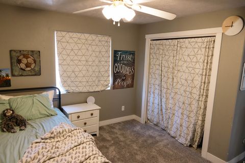 Tiny photo for 40 N STONE DR, Saint George, UT 84770 (MLS # 2133863)