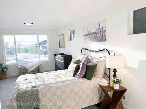 Tiny photo for 4509 S HOLLADAY CIR, Holladay, UT 84117 (MLS # 2123732)