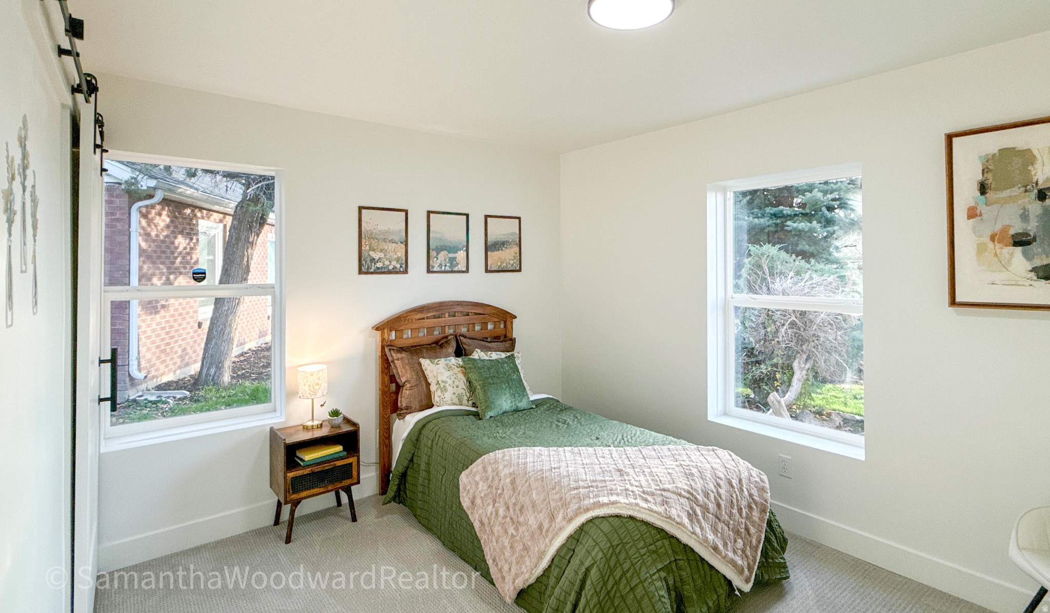 HOLLADAY CIRCLE - Residential