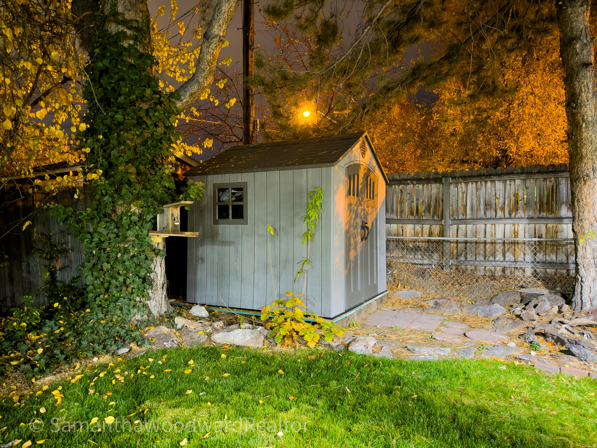 HOLLADAY CIRCLE - Residential