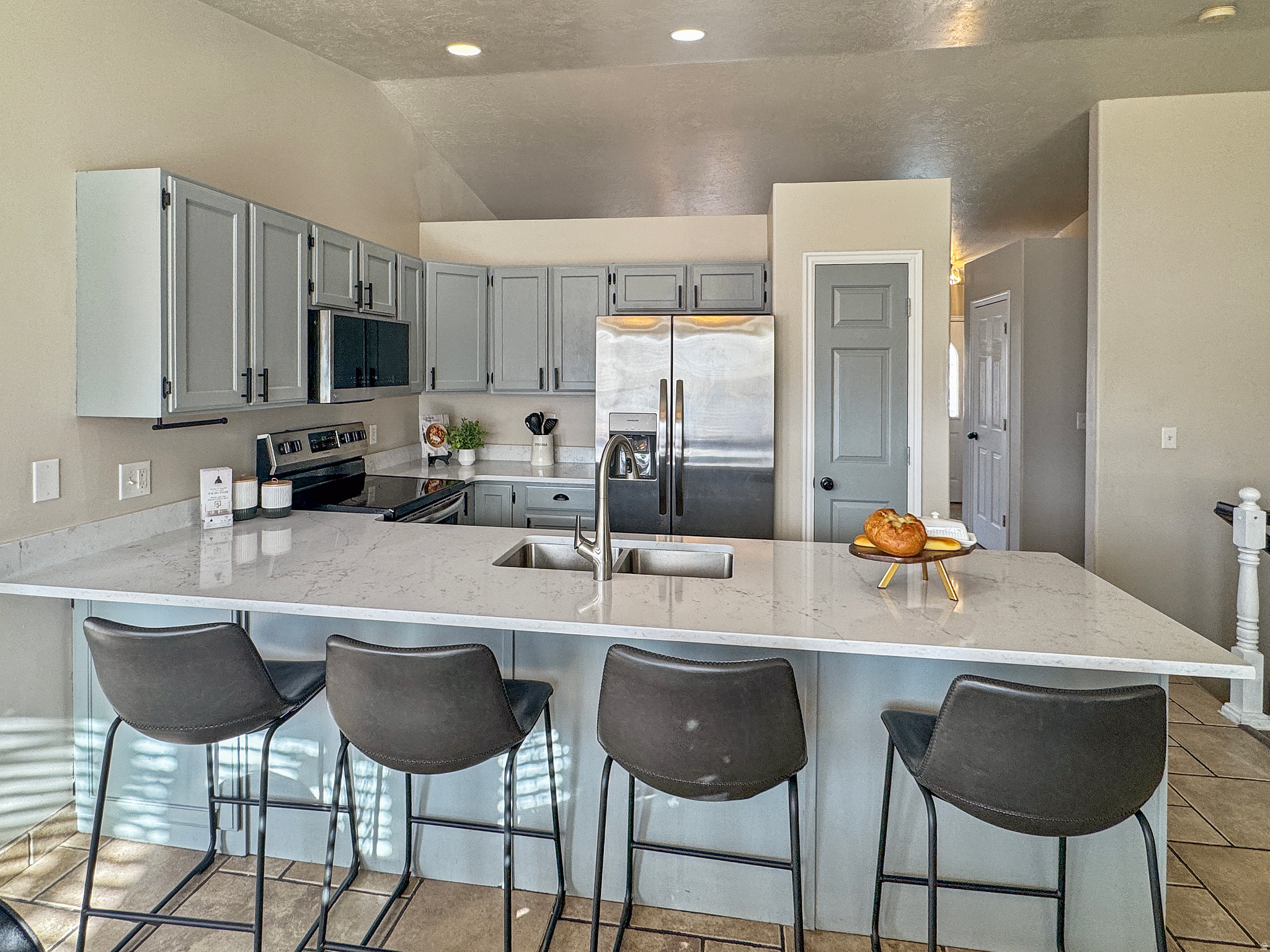 DOVES LANDING - Residential