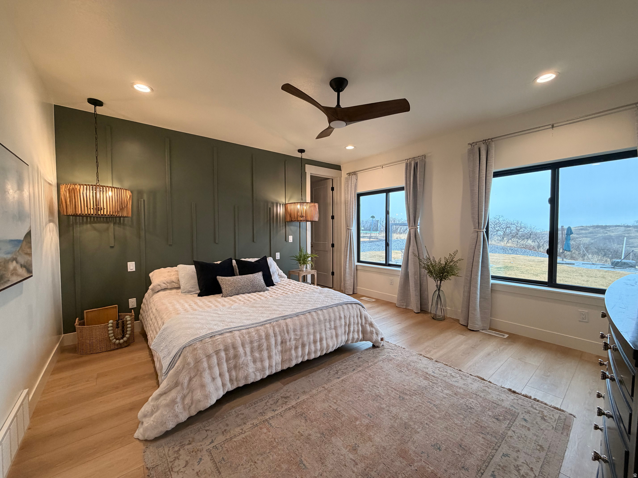 HIDDEN HOLLOW - Residential