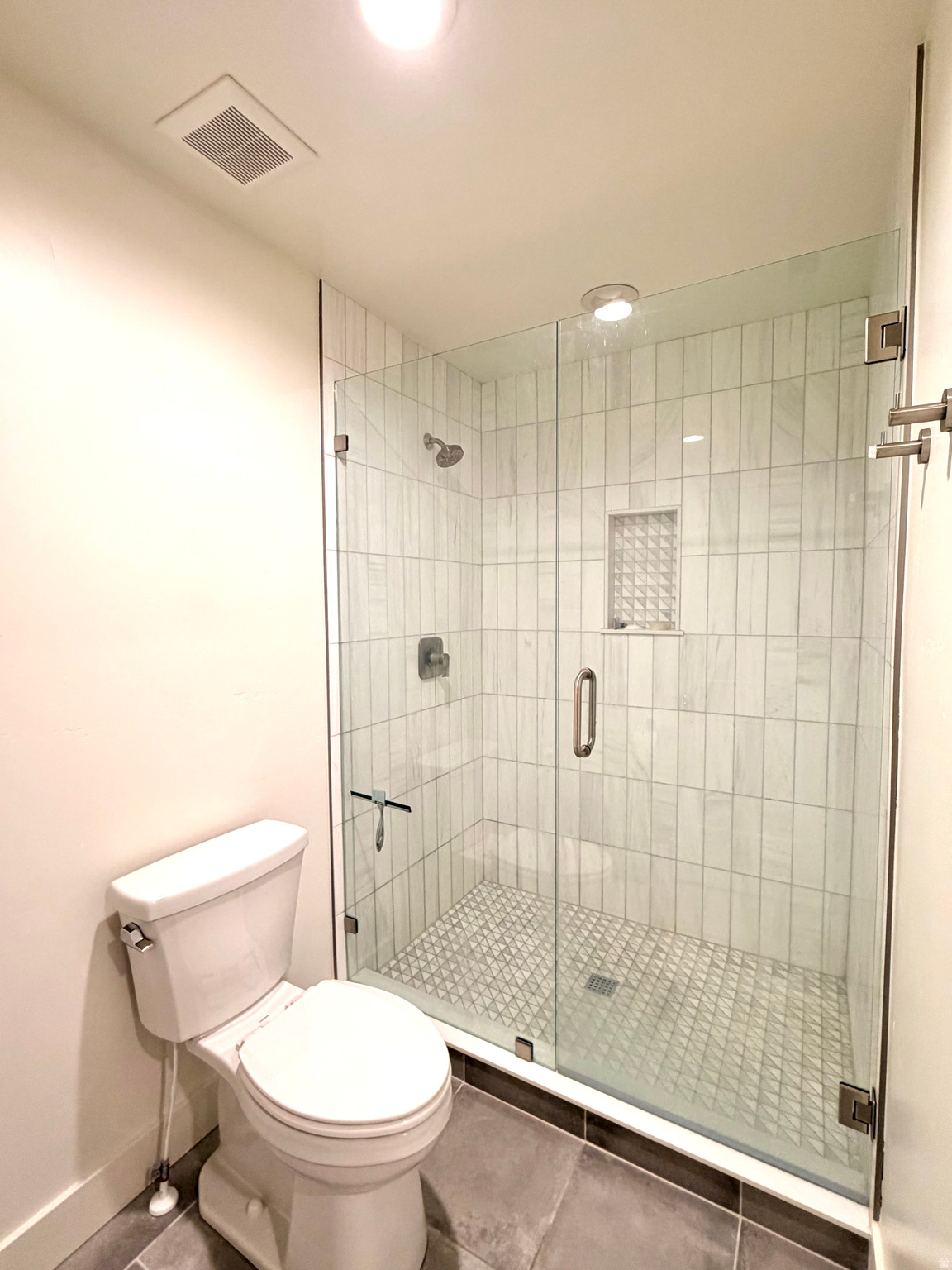 HIDDEN HOLLOW - Residential