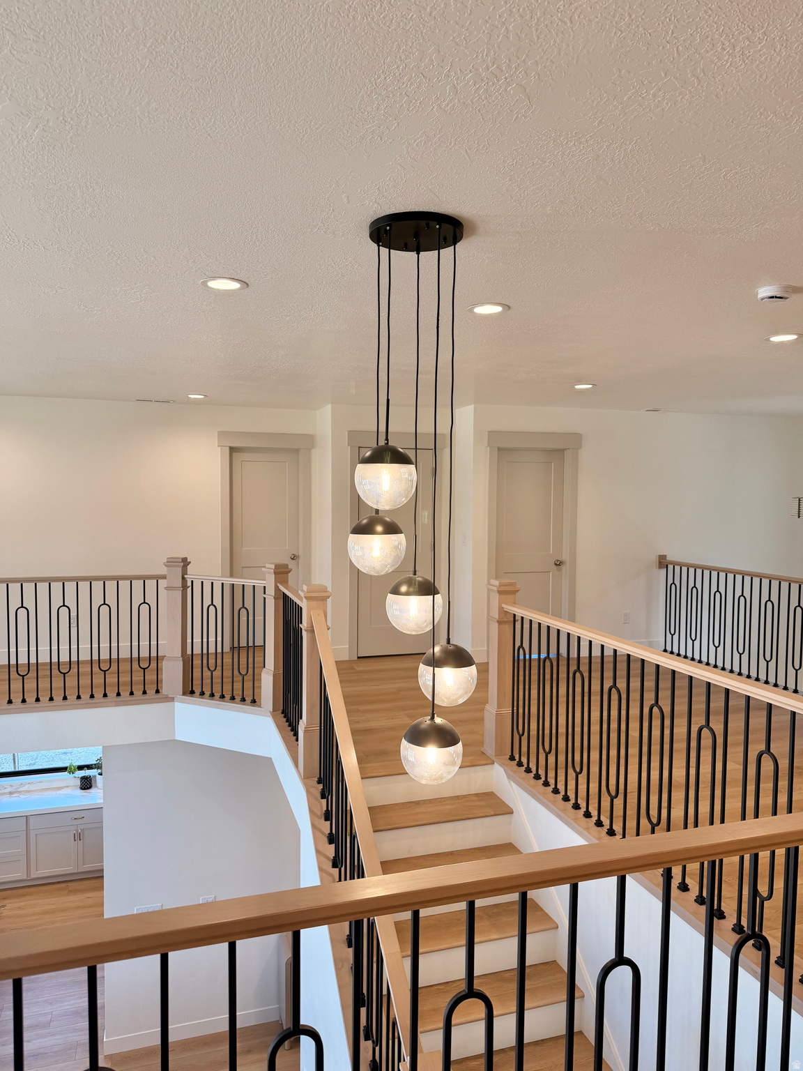 HIDDEN HOLLOW - Residential