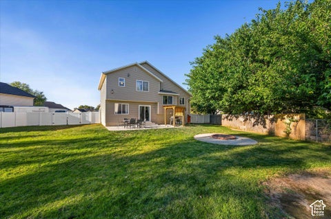 Tiny photo for 1107 S 3925 W, Syracuse, UT 84075 (MLS # 2189214)