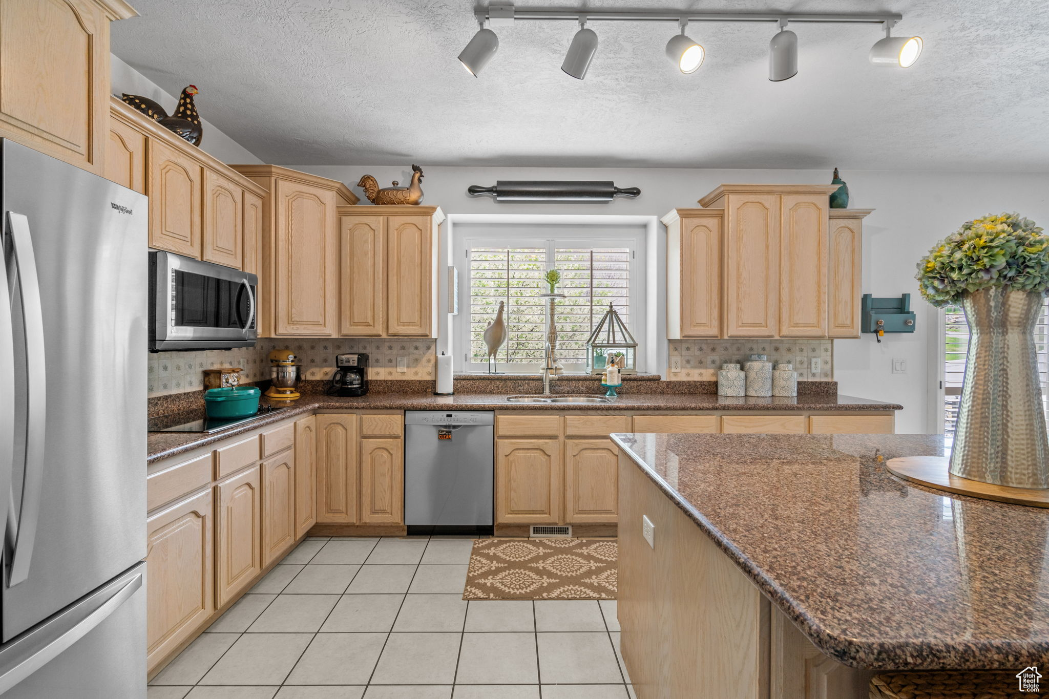 6272 S Lake Fork Cir, Taylorsville, Utah image 12