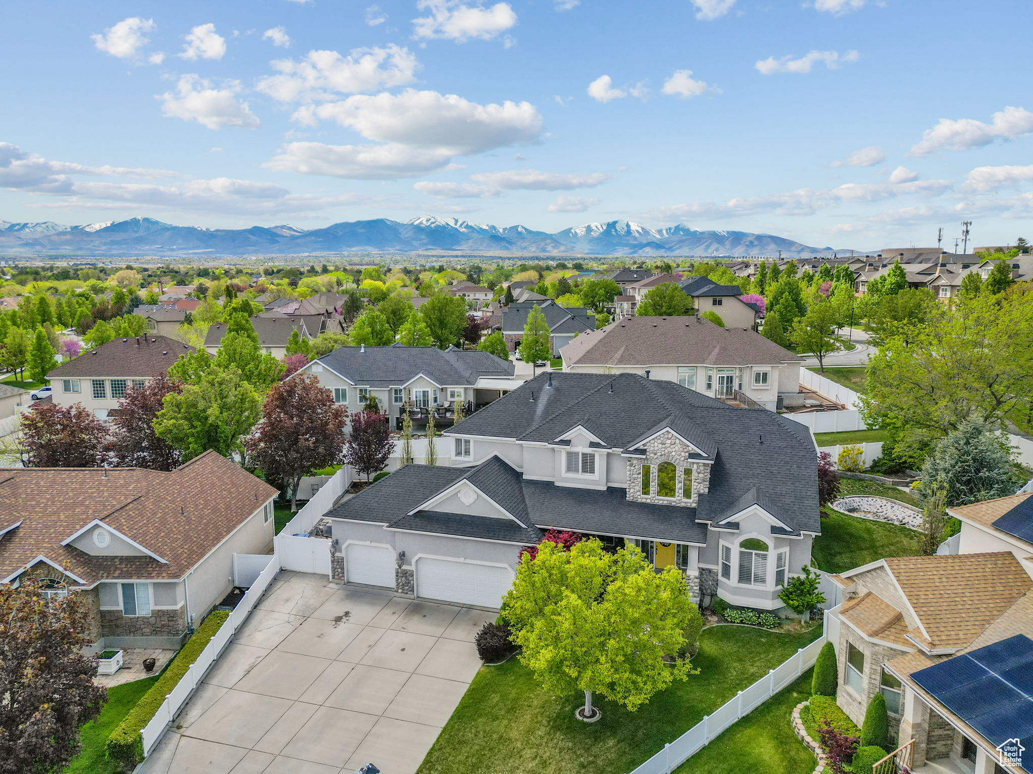 6272 S Lake Fork Cir, Taylorsville, Utah image 4
