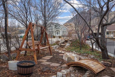 Tiny photo for 3957 W HONEY LOCUST LN, Cedar Hills, UT 84062 (MLS # 2137805)