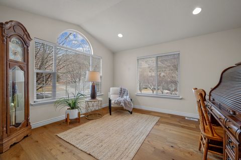 Tiny photo for 3957 W HONEY LOCUST LN, Cedar Hills, UT 84062 (MLS # 2137805)