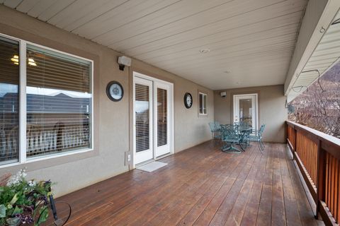 Tiny photo for 3957 W HONEY LOCUST LN, Cedar Hills, UT 84062 (MLS # 2137805)