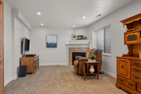 Tiny photo for 3957 W HONEY LOCUST LN, Cedar Hills, UT 84062 (MLS # 2137805)