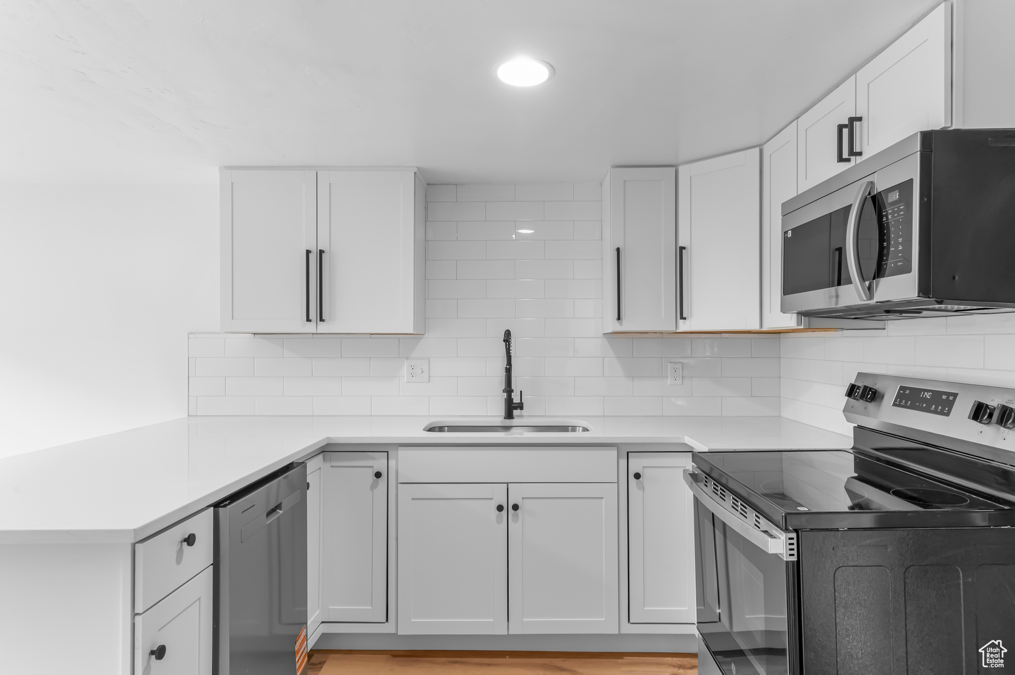 MEADOWS - Residential