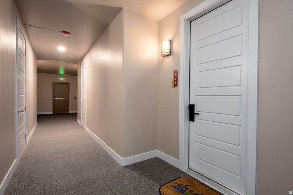 Photo of 5160 W VILLAS DR N #6-306, Hurricane, UT 84737 (MLS # 2139076)