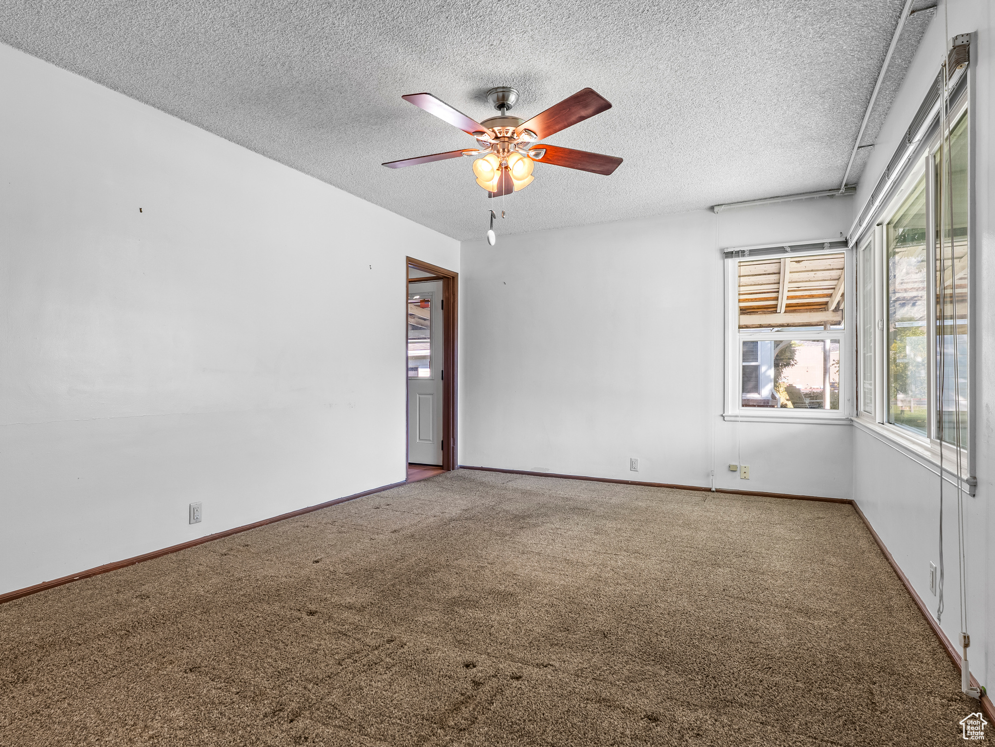 Springville, Utah 84663, United States, 2 Bedrooms Bedrooms, ,1 BathroomBathrooms,Residential,Active,225062