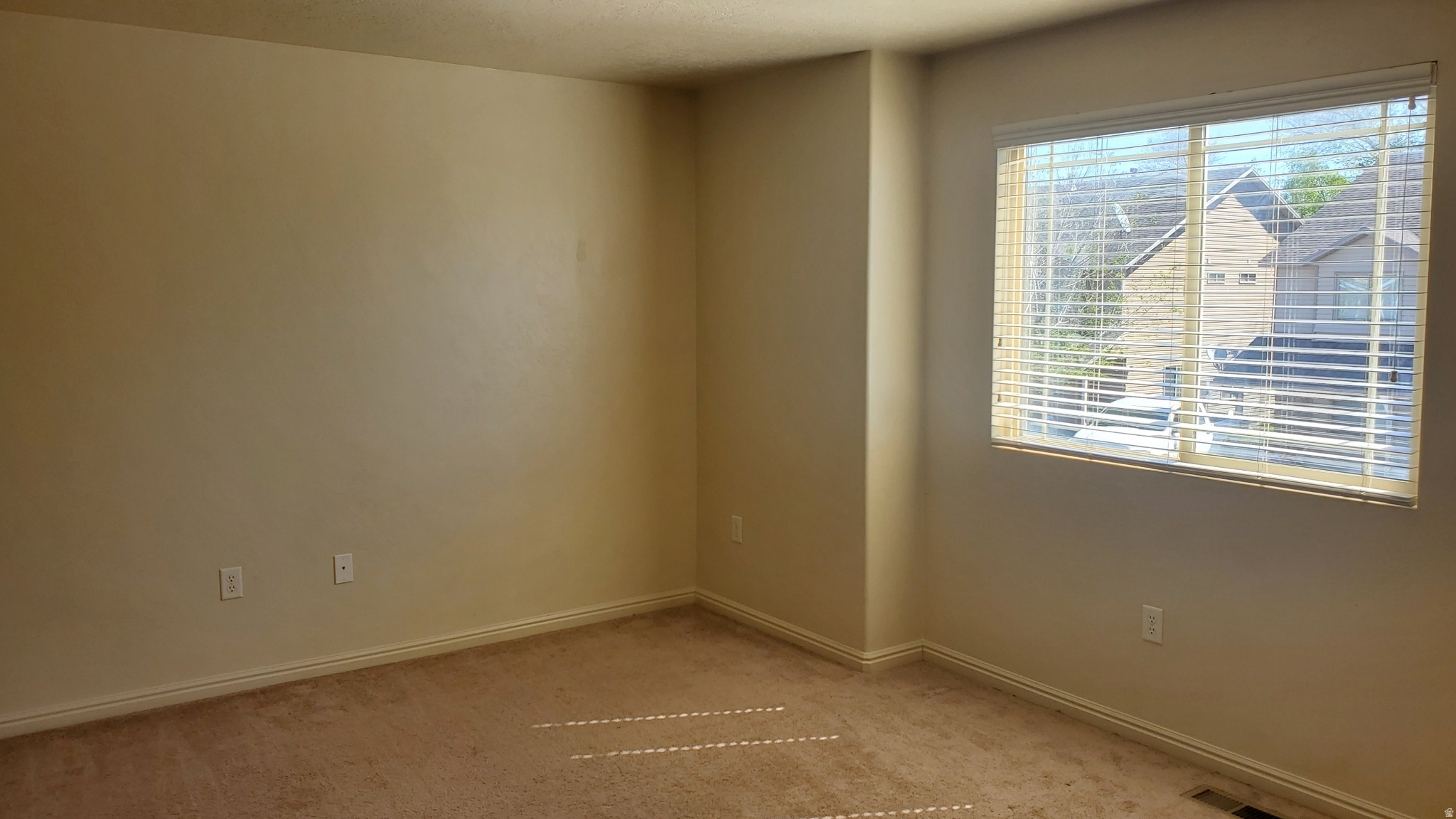 TAYLOR MOUNTAIN TOWNHOMES - Residential
