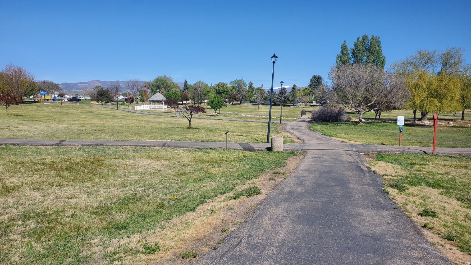 TAYLOR MOUNTAIN TOWNHOMES - Residential