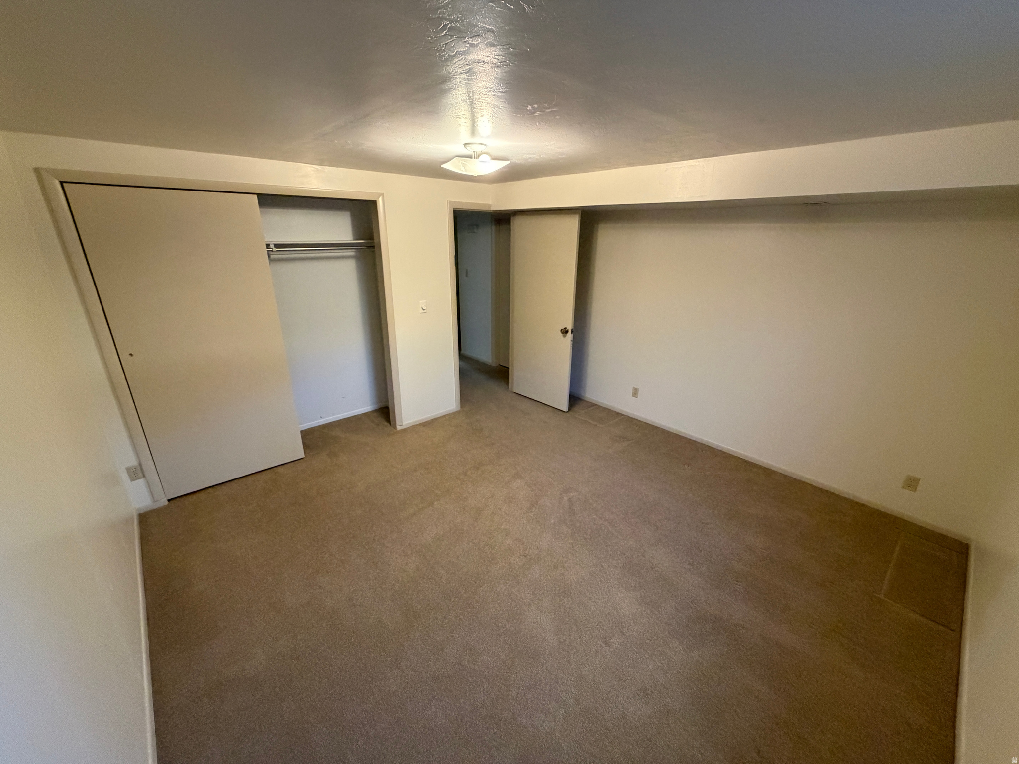 SUMMERWOOD - Residential