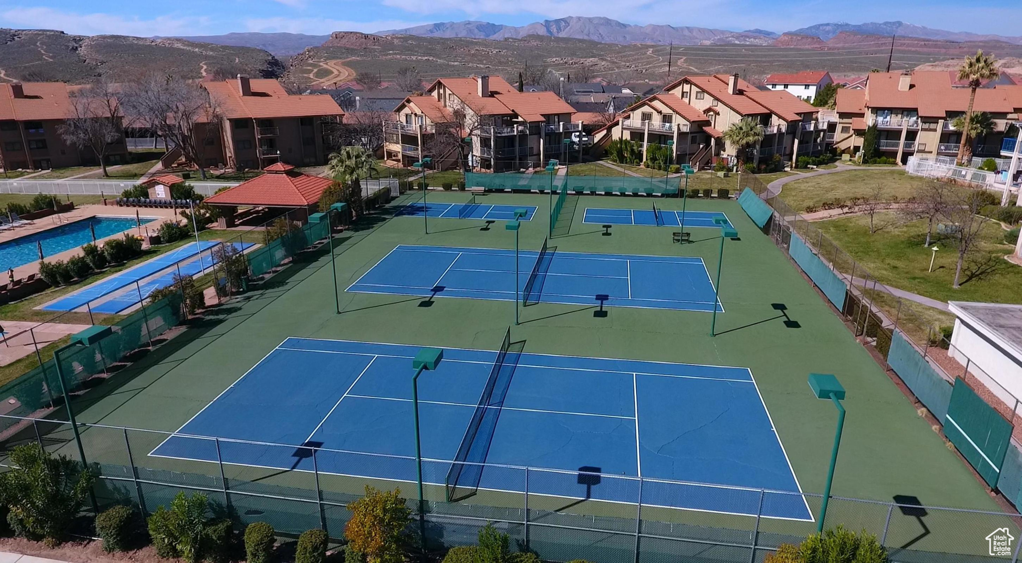 860 S Village Rd #X5, Saint George, Utah image 24