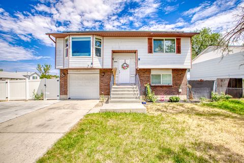 Homes For Sale - 4844 W Niagara Way<br/> Salt Lake County, Salt Lake City, UT 84118