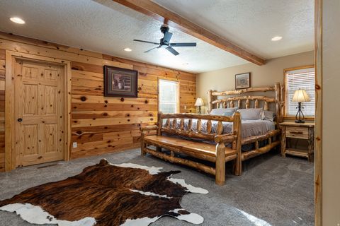 Tiny photo for 1505 W ELK RIDGE DR, Duck Creek Village, UT 84762 (MLS # 2126425)