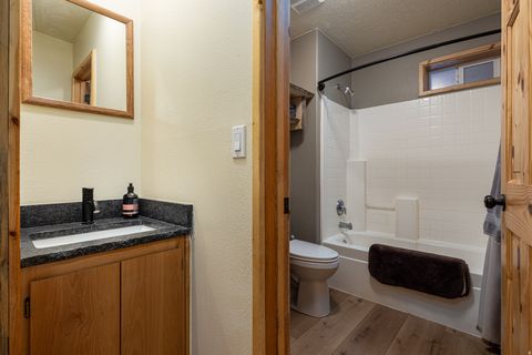 Tiny photo for 1505 W ELK RIDGE DR, Duck Creek Village, UT 84762 (MLS # 2126425)