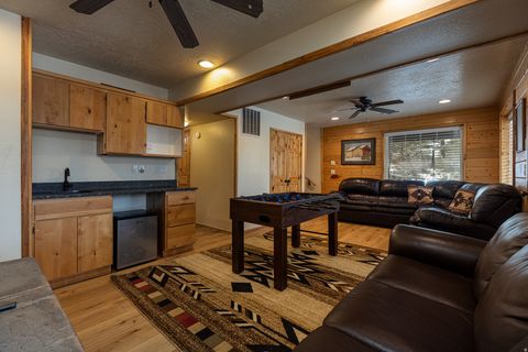 Tiny photo for 1505 W ELK RIDGE DR, Duck Creek Village, UT 84762 (MLS # 2126425)
