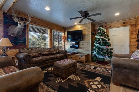 Tiny photo for 1505 W ELK RIDGE DR, Duck Creek Village, UT 84762 (MLS # 2126425)