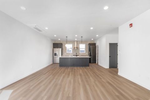Tiny photo for 602 E BETSEY CV S #20, Salt Lake City, UT 84107 (MLS # 2126461)