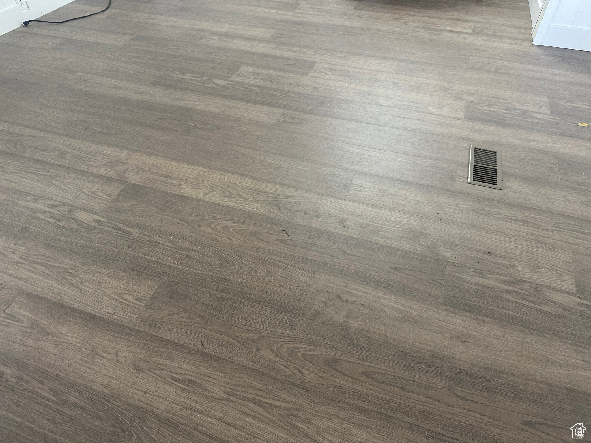 COUNTRY CLUB - Residential